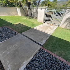 Comprehensive-residential-exterior-cleaning-project-in-the-exclusive-neighborhood-of-Waialae-Hawaii 6