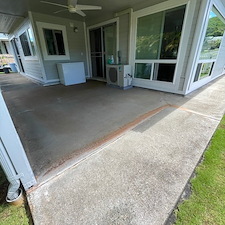 Flawless-vinyl-fence-restoration-right-here-in-Kailua-Hawaii 3